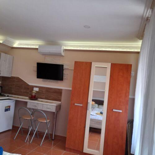 Andrea Apartman Hajdúszoboszló Buitenkant foto