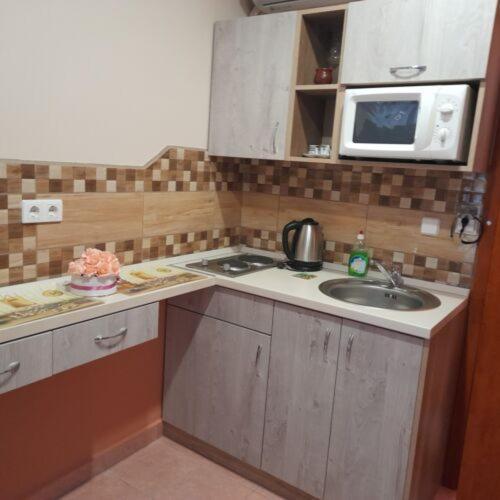 Andrea Apartman Hajdúszoboszló Buitenkant foto